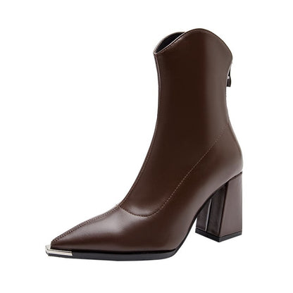 Bottines à bout pointu et talon épais